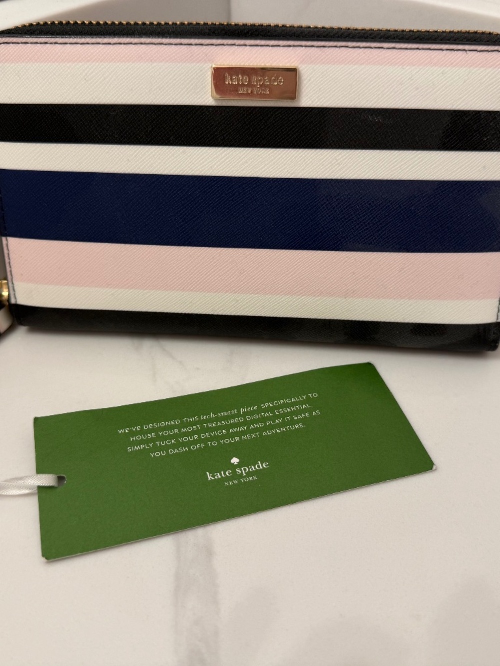 Kate Spade New York Large Continental Wallet Laurel Way Cruise Stripe